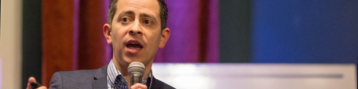 Juan Garzón speaking at a Carolina Tech Founders event